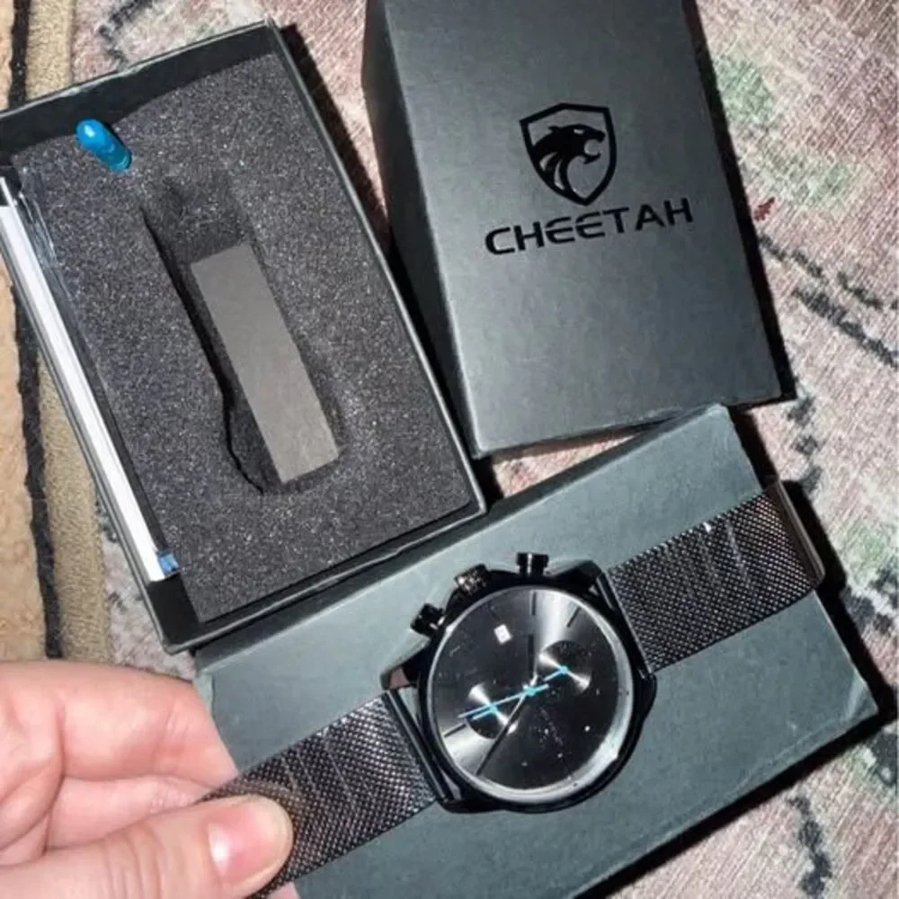 Cheetah Men's Black Chronograph Watch